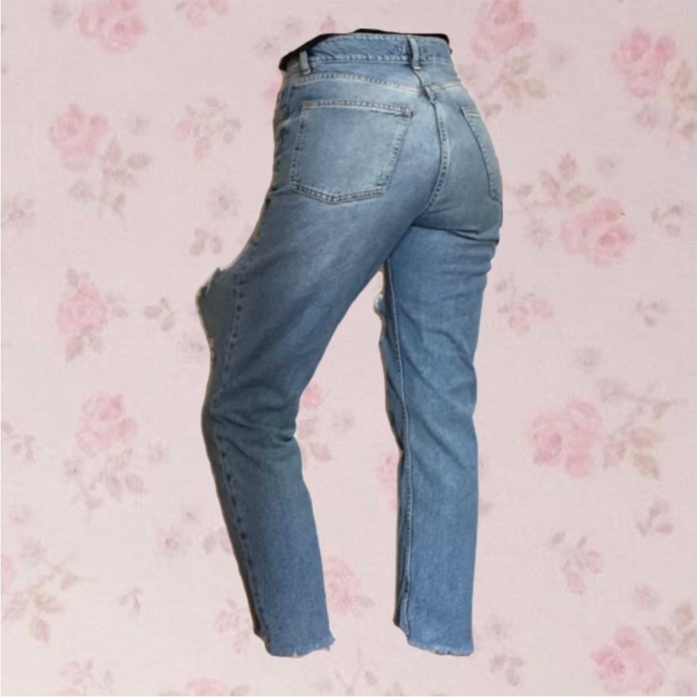 High Waisted Ripped Mom Jeans, boot cut, ankle cut, baddie, edgy - Picture 2 of 2